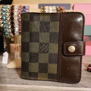 Louis Vuitton Vintage Zippy Wallet 2009 Collection
